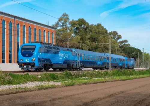 Lombardia, 260 milioni per nuovi treni verso la Svizzera